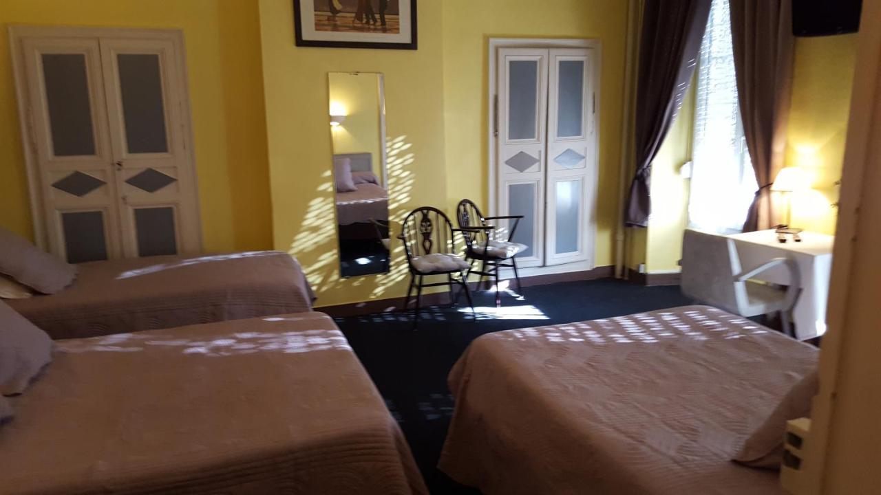 Hotel Ronsin Fresnay-sur-Sarthe Exterior foto